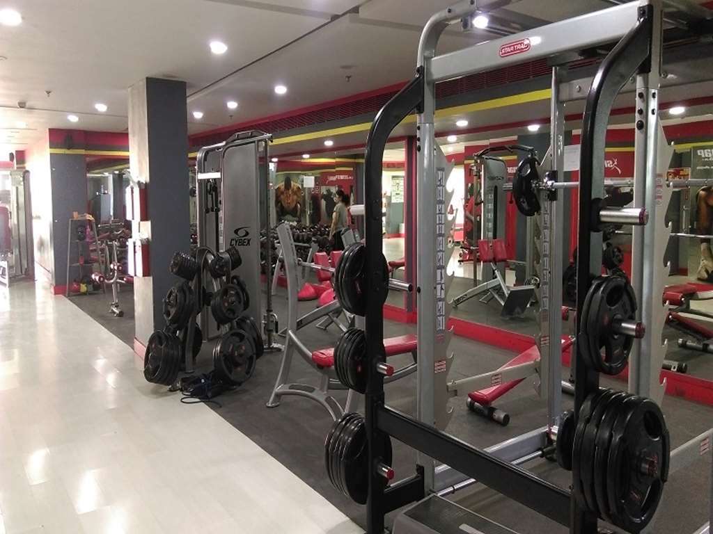 Ramada By Wyndham Ghaziabad Vasundhara Hotel Съоръжения снимка