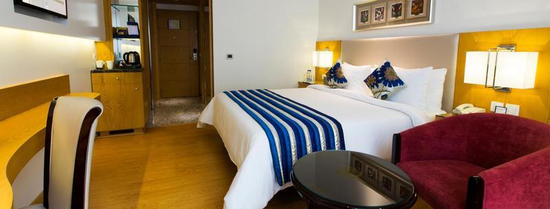 Ramada By Wyndham Ghaziabad Vasundhara Hotel Екстериор снимка